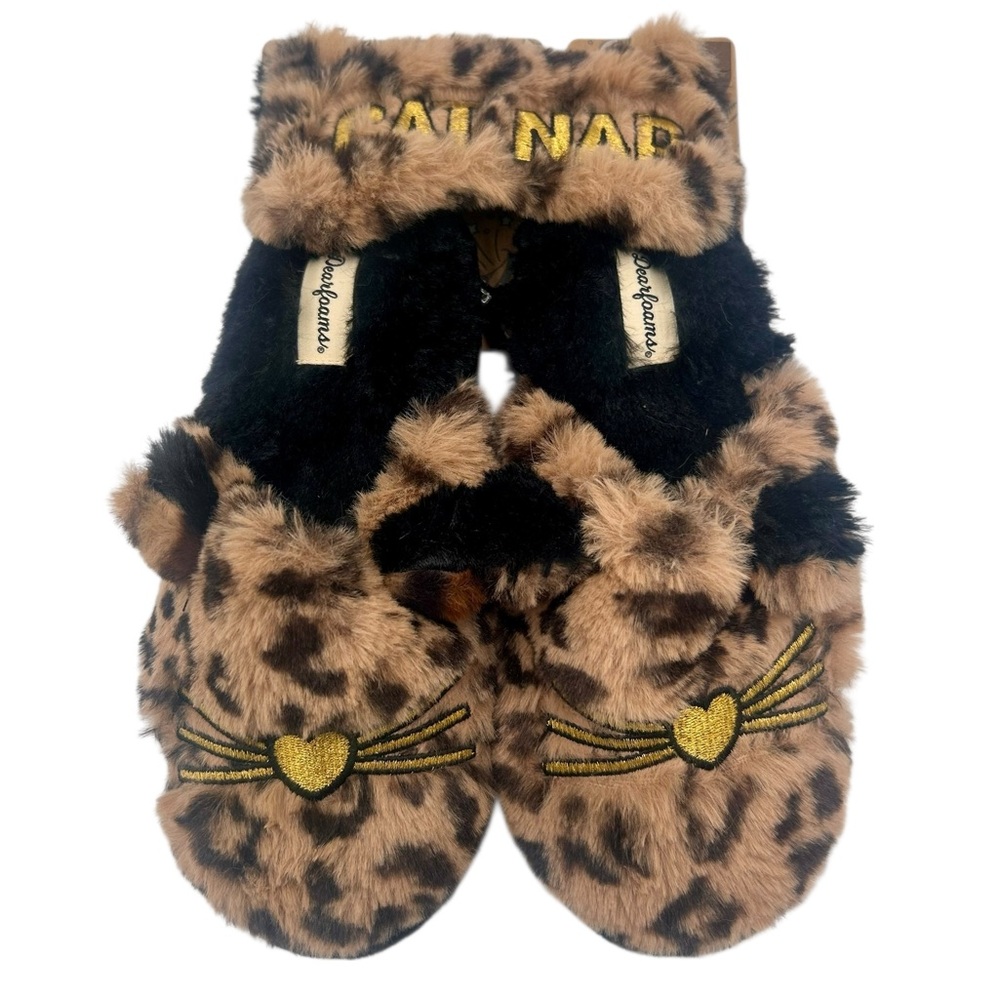 NWT | Dearfoams Cat Slippers and Face Mask